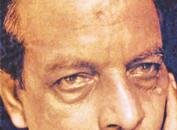 আহমদ ছফার “বুদ্ধিবৃত্তিক নতুন বিন্যাস” এবং বুদ্ধিজীবিদের বিরক্তি
