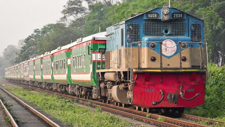 উত্তর বঙ্গের সাথে রেলযোগাযোগ বন্ধ