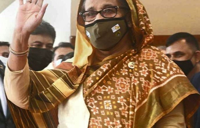প্রধানমন্ত্রী দেশে ফিরেছেন