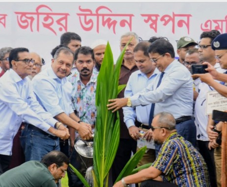 বৃক্ষরোপণের পর চারাগাছকে শিশুর মত যত্ন করতে হবে – তথ্যমন্ত্রী