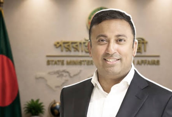 শেখ হাসিনা টেররিস্ট, দেড় হাজার মানুষ হত্যা করে ভারতে পালিয়ে গেছেন