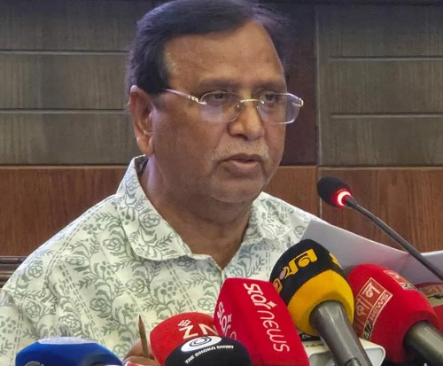 সময় থাকতে হকারদের স্বেচ্ছায় সরে যাওয়ার আহ্বান ডিএসসিসি প্রশাসকের